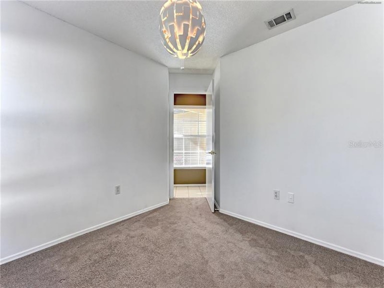 Photo 18 of 25 - 6030 66th Street Cir E, Palmetto, FL 34221