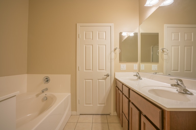 Photo 18 of 28 - 18248 W Hatcher Rd, Waddell, AZ 85355