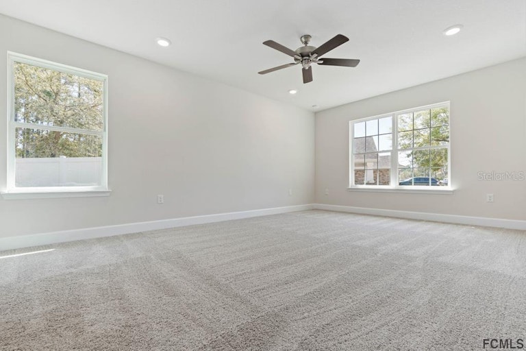 Photo 23 of 42 - 36 Riverdale Ln, Palm Coast, FL 32164