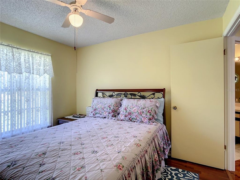 Photo 34 of 64 - 6238 Kaieteur Ln, Orlando, FL 32808