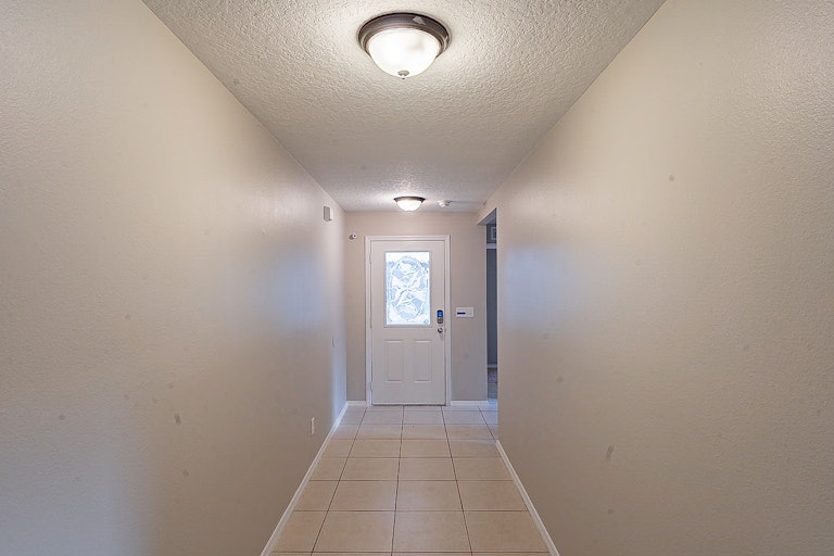 Photo 7 of 24 - 100 Mulberry Branch Ct, Daytona Beach, FL 32124