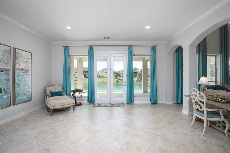 Photo 14 of 48 - 6339 Windermere Park Ln, Sugar Land, TX 77479