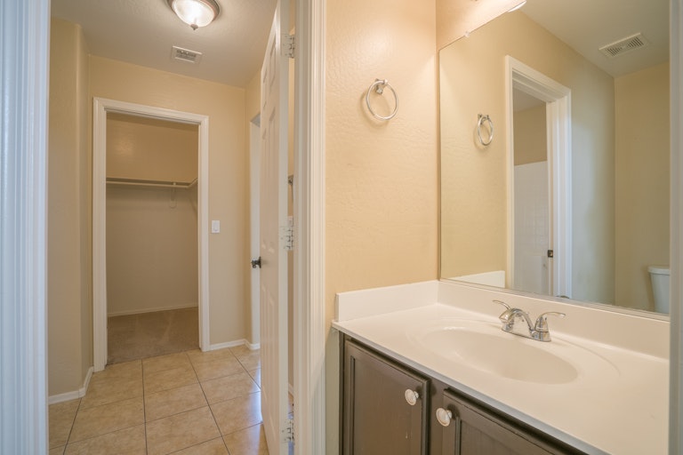 Photo 15 of 27 - 22545 W Hadley St, Buckeye, AZ 85326