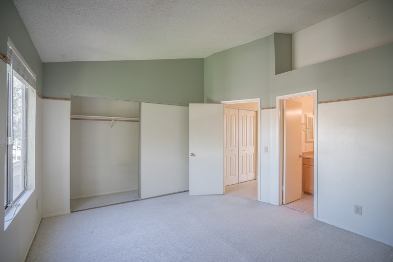Photo 4 of 21 - 18605 N 34th Ave #6, Phoenix, AZ 85027