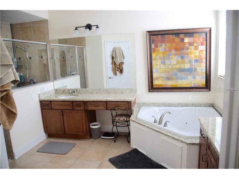 Photo 11 of 24 - 5445 Nevada Ave, Sanford, FL 32771