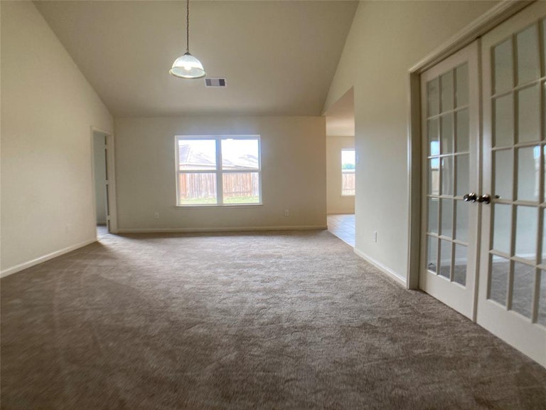 Photo 4 of 12 - 5155 Cottage Creek Ln, Richmond, TX 77469