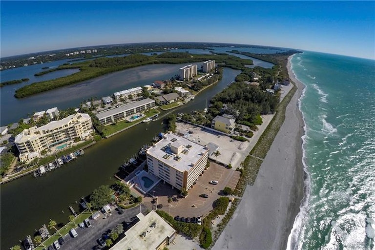 Photo 21 of 22 - 9150 Blind Pass Rd #404, Sarasota, FL 34242