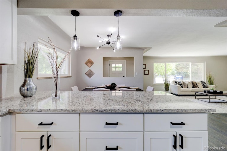 Photo 13 of 34 - 7675 W 25th Ave, Lakewood, CO 80214