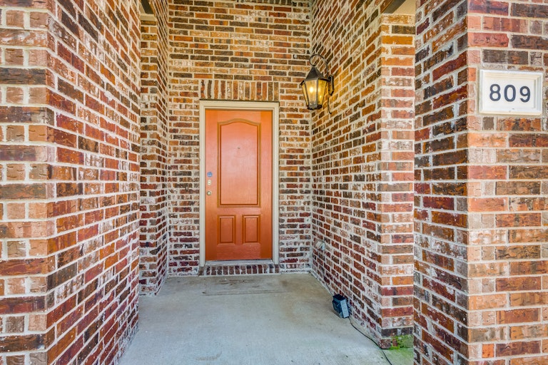 Photo 8 of 28 - 809 Acacia Dr, Anna, TX 75409