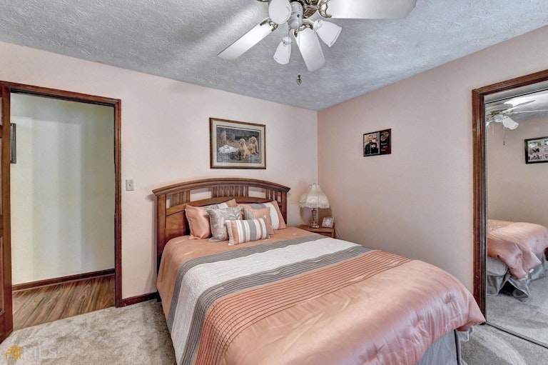 Photo 28 of 47 - 658 Shiloh Ct, Lawrenceville, GA 30044