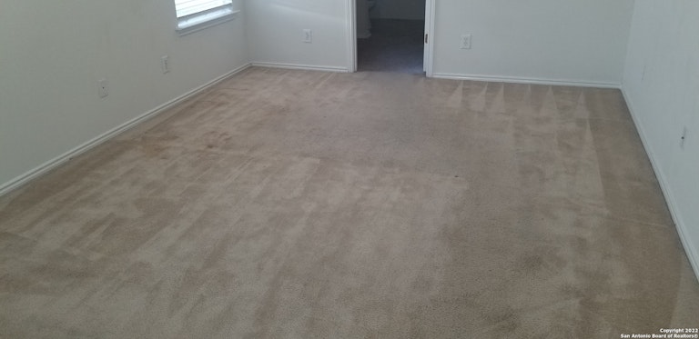Photo 18 of 22 - 514 Candy Dr, Converse, TX 78109