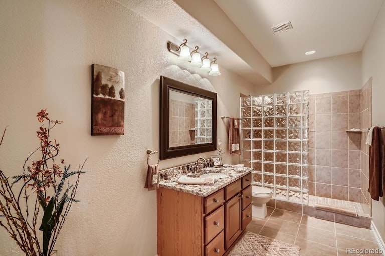 Photo 29 of 40 - 26741 E Clifton Dr, Aurora, CO 80016