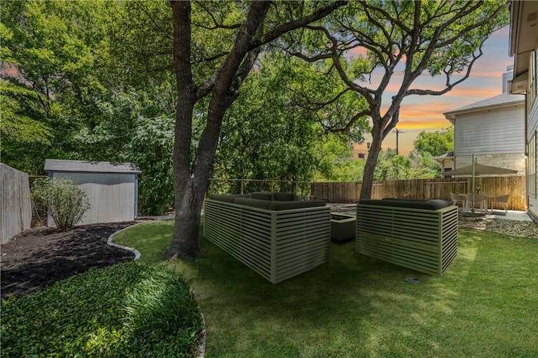 Photo 38 of 40 - 1404 Tamar Ln, Austin, TX 78727