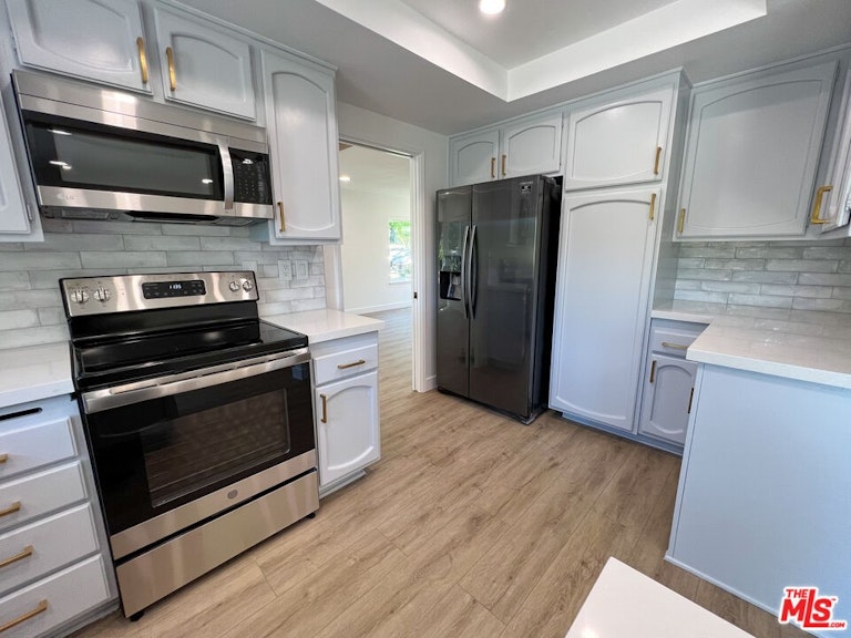 Photo 8 of 19 - 6401 E Nohl Ranch Rd #78, Anaheim, CA 92807