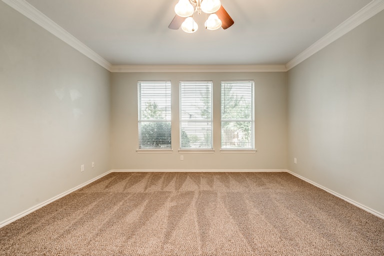 Photo 21 of 37 - 1610 Warrington Way, Forney, TX 75126