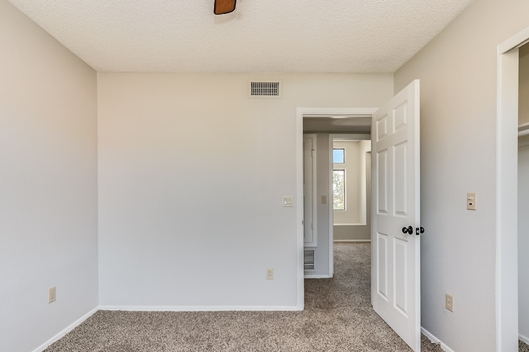 Photo 16 of 29 - 3820 E Mountain Sky Ave, Phoenix, AZ 85044