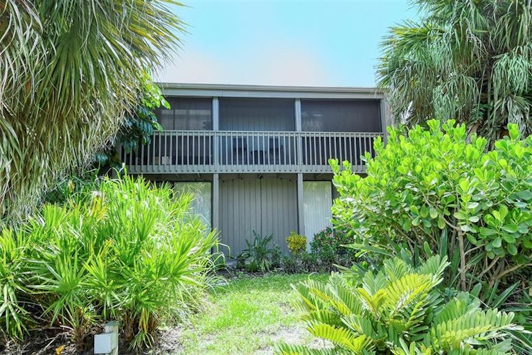 Photo 38 of 77 - 306 Pine Run Dr, Osprey, FL 34229
