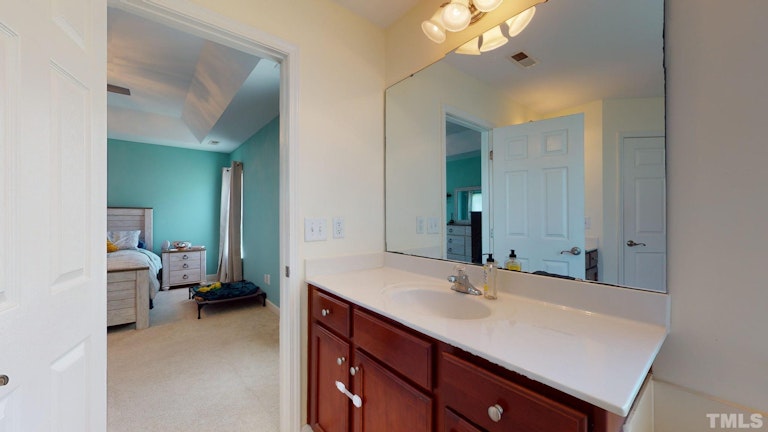 Photo 30 of 40 - 6209 Sparkling Brook Dr, Raleigh, NC 27616