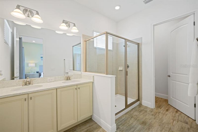Photo 27 of 34 - 8117 SE Surf St #8117, Kissimmee, FL 34747