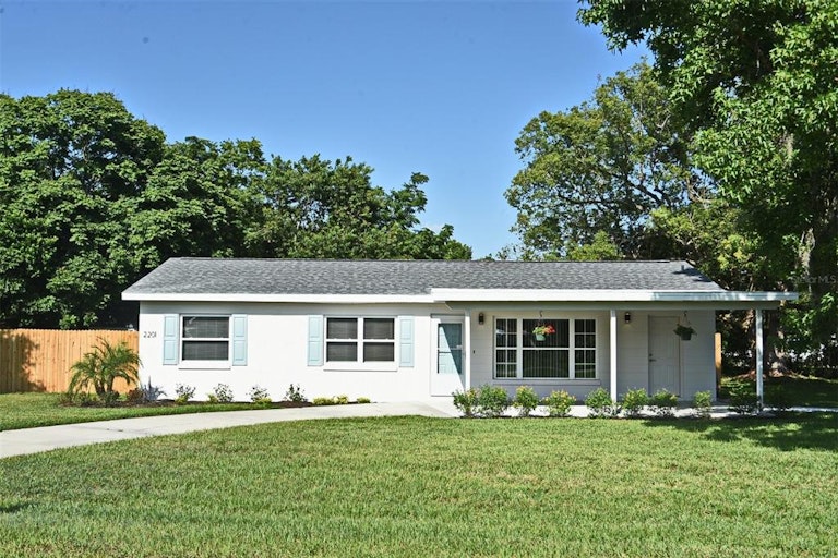 Photo 1 of 40 - 2201 Murdock Blvd, Orlando, FL 32817