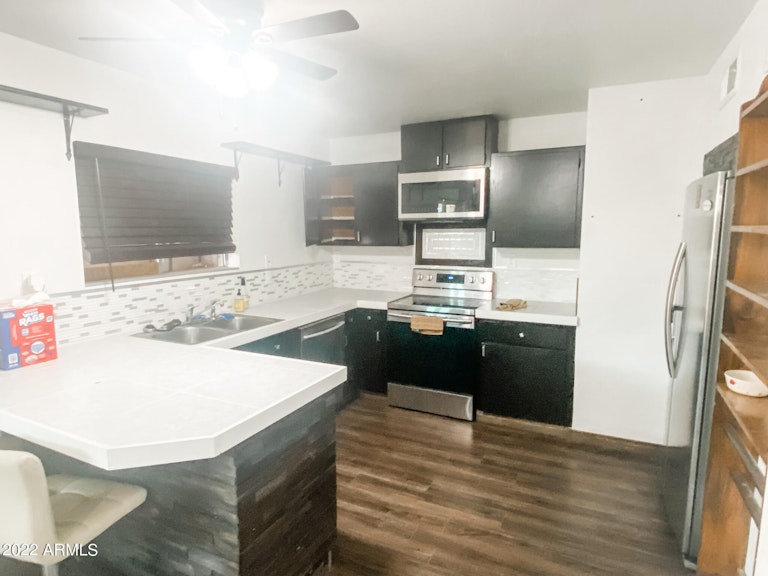 Photo 4 of 30 - 2440 E Valley View Dr, Phoenix, AZ 85042