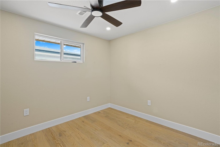 Photo 20 of 34 - 11000 W 41st Pl, Wheat Ridge, CO 80033