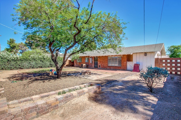 Photo 22 of 25 - 8730 E Hubbell St, Scottsdale, AZ 85257