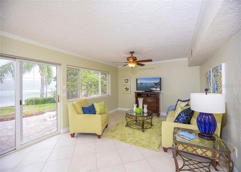 Photo 11 of 25 - 308 La Hacienda Dr, Indian Rocks Beach, FL 33785