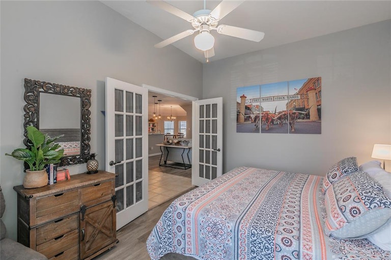 Photo 29 of 40 - 4805 Campfire Ct, Fort Worth, TX 76244