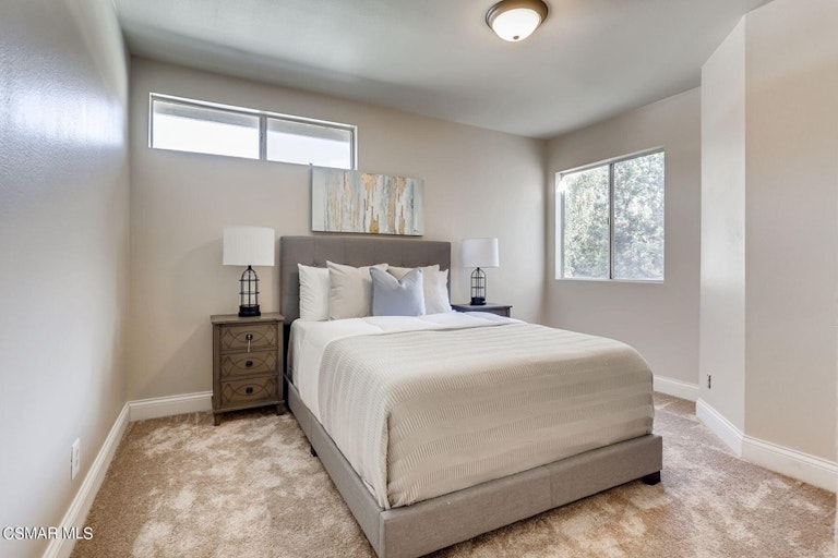 Photo 18 of 28 - 12036 Alderbrook St, Moorpark, CA 93021