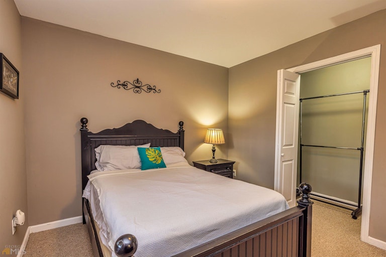 Photo 42 of 61 - 11 Rockridge Dr, Newnan, GA 30265