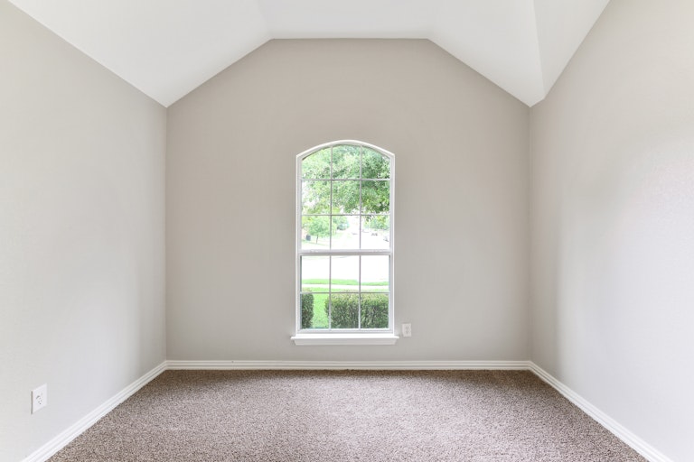 Photo 11 of 26 - 1804 Athena Dr, Lancaster, TX 75134