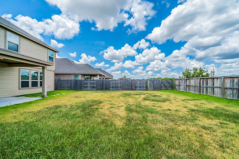 Photo 36 of 36 - 12731 Arcola Valley Ct, Houston, TX 77044