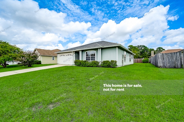 Photo 8 of 31 - 8281 Velvet Springs Ln, Jacksonville, FL 32244