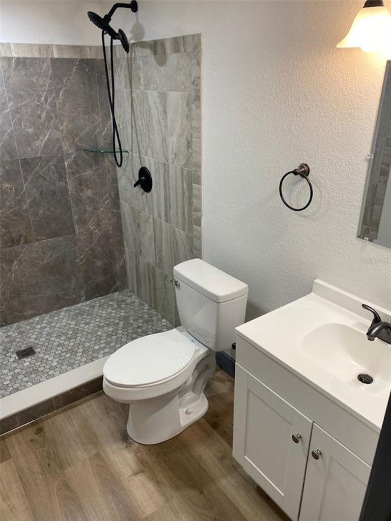 Photo 10 of 20 - 565 Pine St E, Mulberry, FL 33860