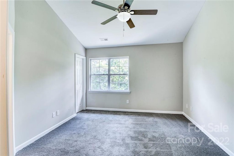 Photo 12 of 16 - 3694 Melrose Cottage Dr, Matthews, NC 28105