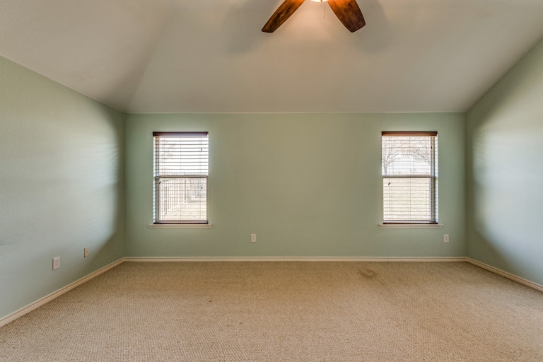 Photo 14 of 25 - 1815 Avonlea Dr, Rockwall, TX 75087