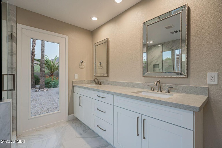 Photo 31 of 67 - 11286 E Laurel Ln, Scottsdale, AZ 85259