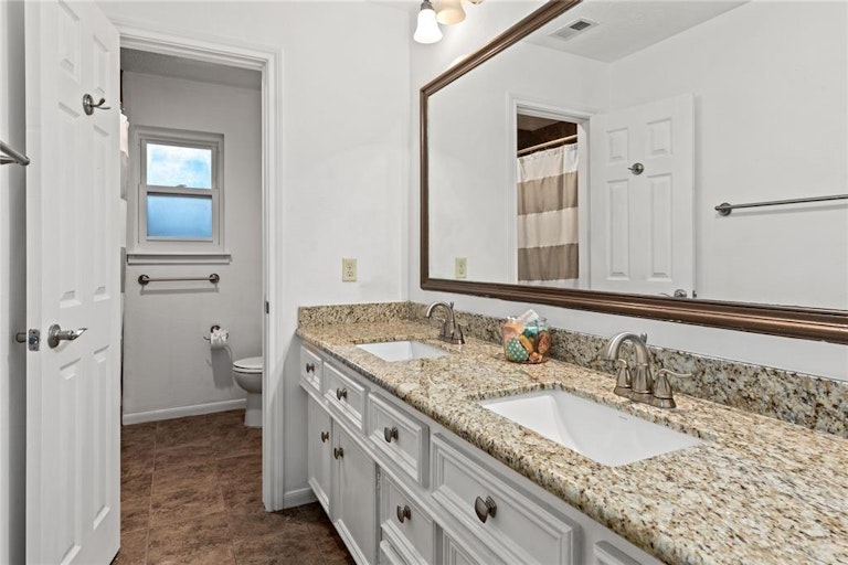 Photo 37 of 41 - 2715 Rustic Woods Dr, Kingwood, TX 77345