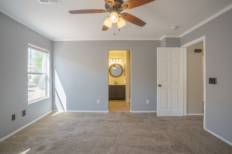 Photo 13 of 30 - 12513 W Shaw Butte Dr, El Mirage, AZ 85335