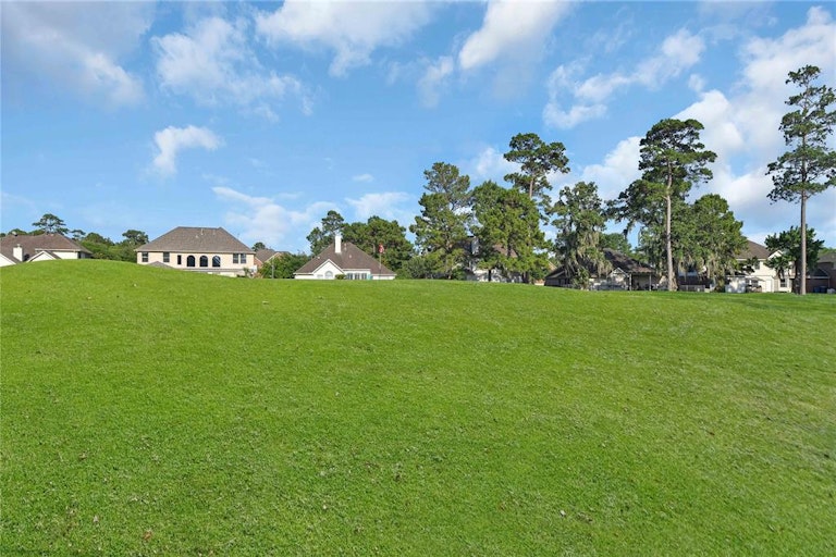 Photo 36 of 38 - 8702 Malardcrest Dr, Humble, TX 77346