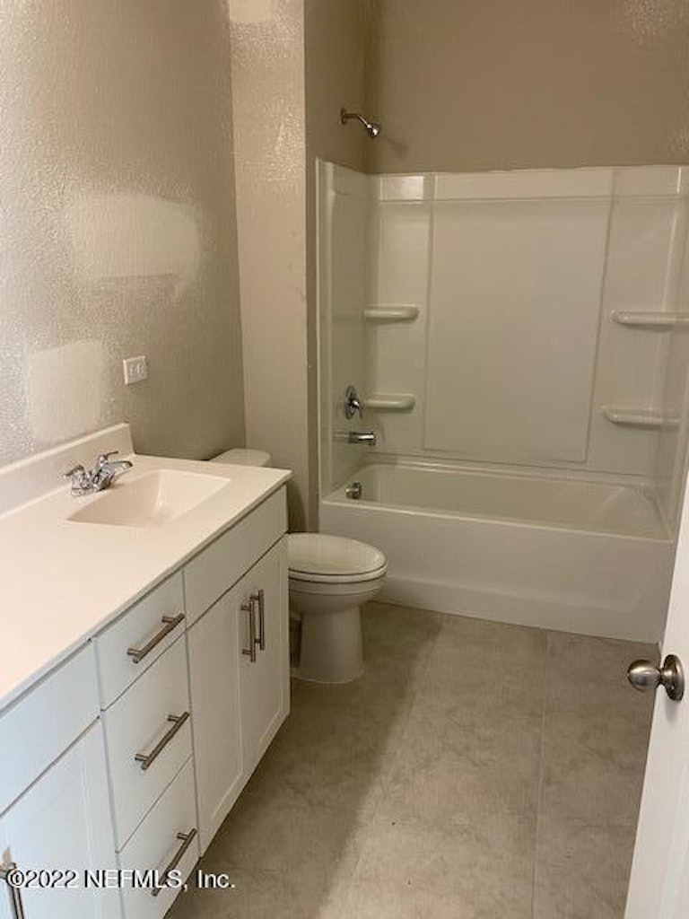 Photo 4 of 12 - 75613 Blackbird Dr, Yulee, FL 32097
