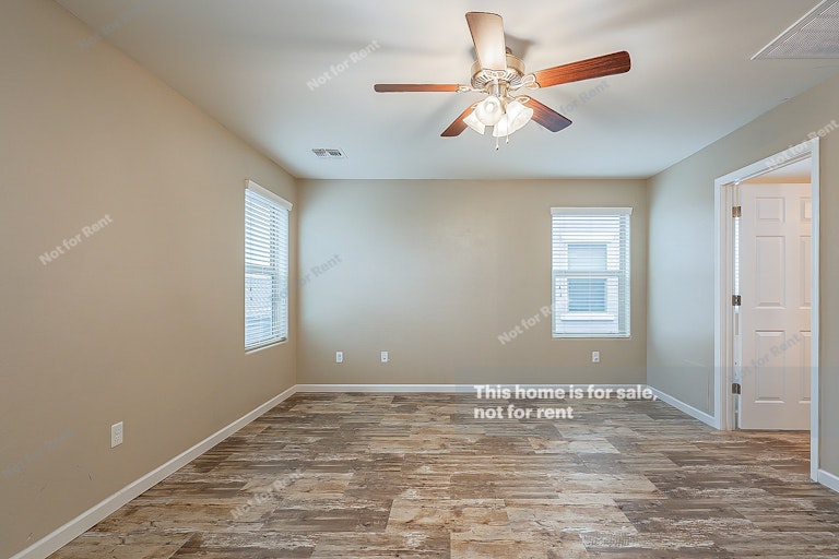Photo 14 of 27 - 356 W Calle Gota, Sahuarita, AZ 85629