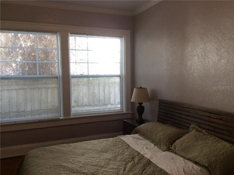 Photo 13 of 18 - 3535 Jacinto Ct, Sarasota, FL 34239