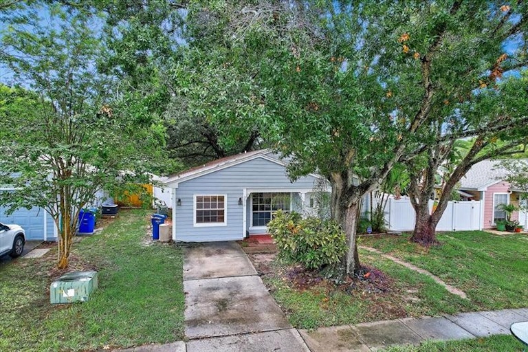 Photo 14 of 19 - 3879 Nighthawk Dr, Palm Harbor, FL 34684