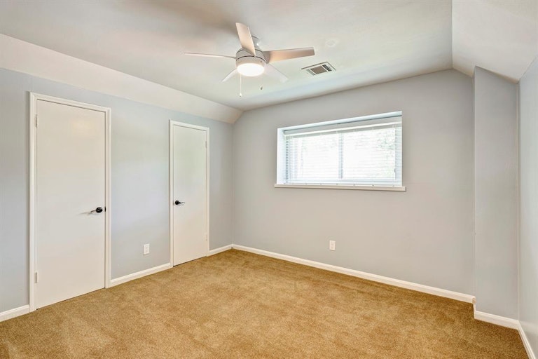 Photo 25 of 34 - 13519 Westport Ln, Houston, TX 77079