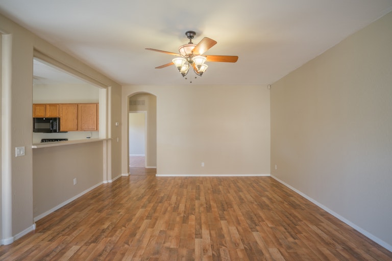 Photo 6 of 24 - 15343 W Port Au Prince Ln, Surprise, AZ 85379