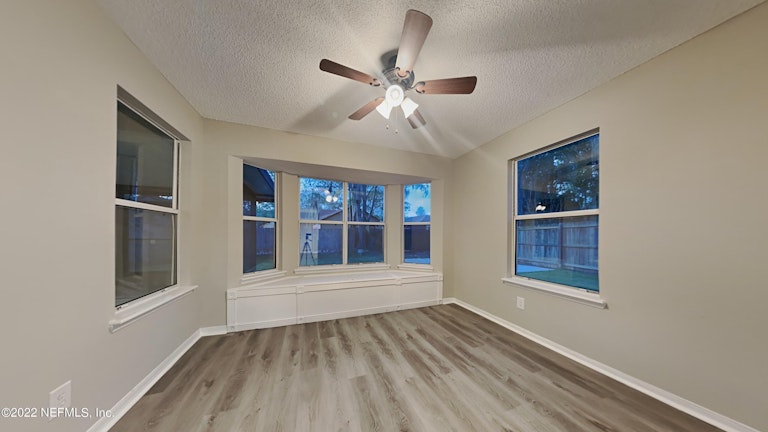 Photo 5 of 15 - 7259 Argyle Corners Dr, Jacksonville, FL 32244