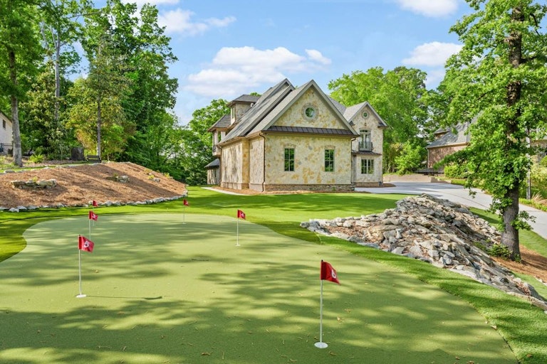 Photo 3 of 77 - 4268 Woodland Brook Dr SE, Atlanta, GA 30339
