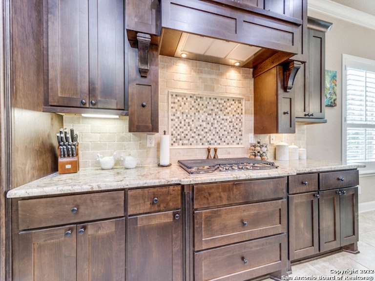 Photo 9 of 27 - 7902 Platinum Ct, Boerne, TX 78015